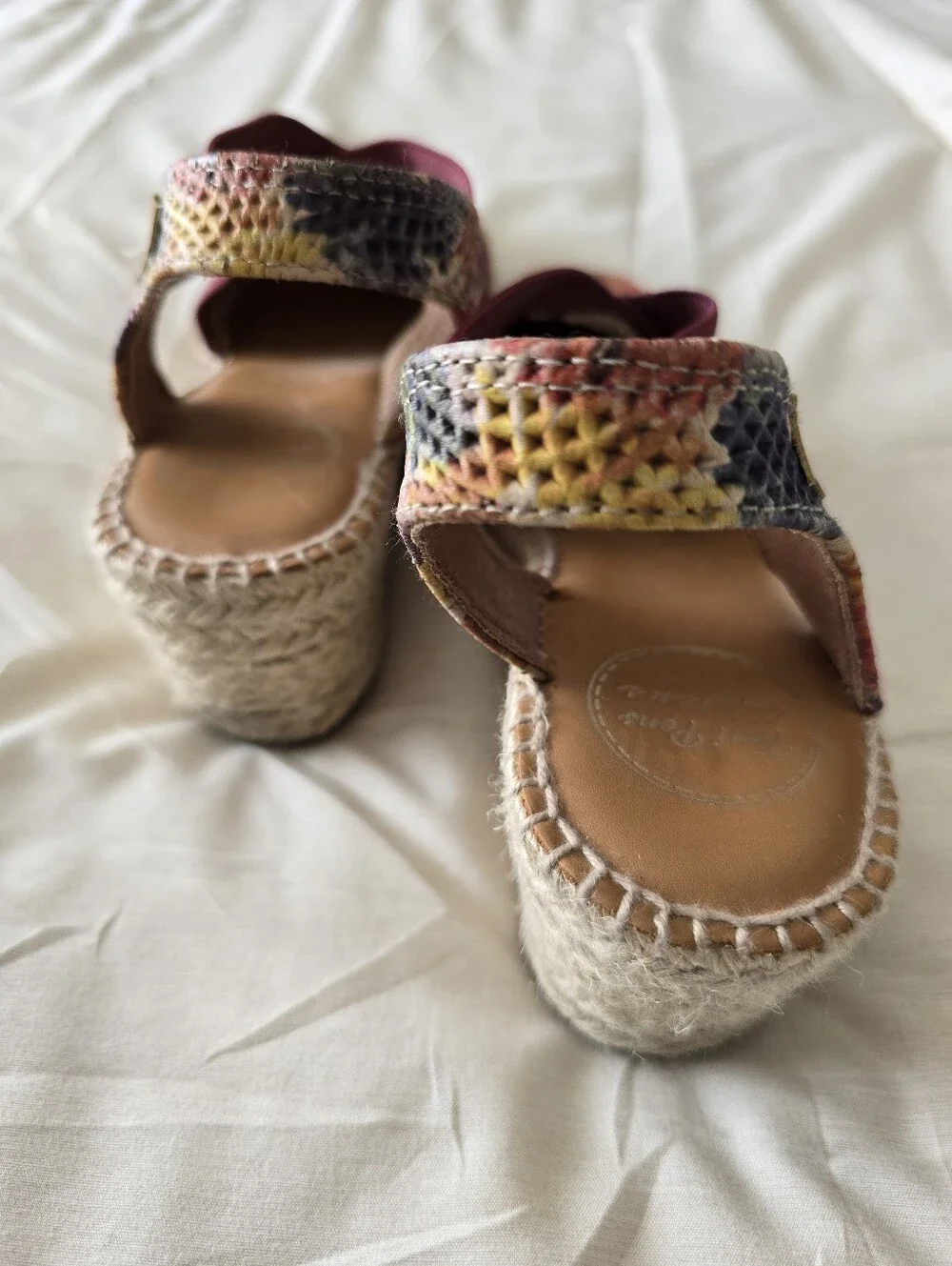 TONI PONS Multicolor Woven Floral Espadrille Wedge Sandals 7.5-8 (EU 38) - EUC